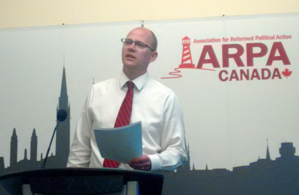 Mark Penninga addresses delegates at closing reception